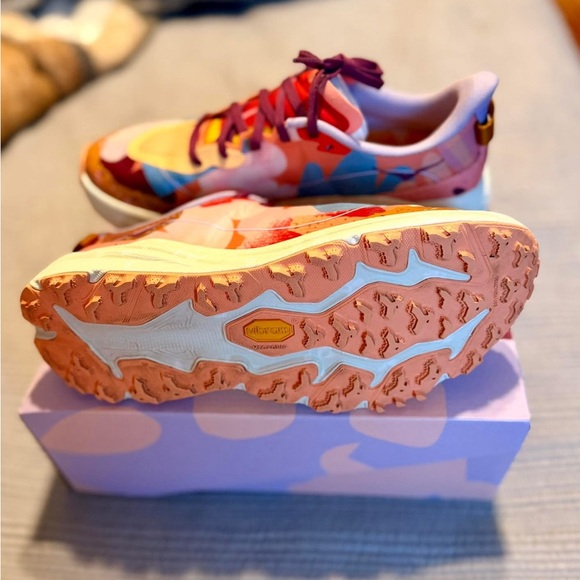 Colorful Hoka Proba Sneakers 8.5 Men’s/9.5 Women’s - Picture 3 of 3